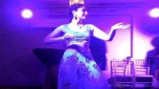 Watch Kareena Kapoor Performance At Soha Ali Khan Wedding Leaked! Video