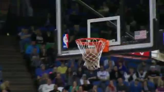 Watch NBA: Ricky Rubio Dazzles with Some Impressive No-Look Passes Video