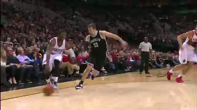 Watch NBA: Wes Matthews: 2015 Foot Locker 3-Point Contestant Video