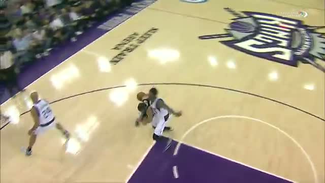 Watch NBA: Omri Casspi Sinks Incredible Blind Circus Shot Video
