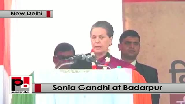 Watch Delhi polls - Sonia Gandhi addresses Congress election rally, slams Modi, Kejriwal Video