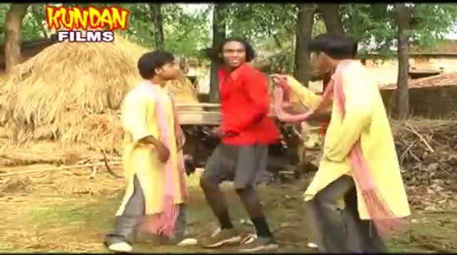 Watch Hamra Gao Ke Kariyaba - New Bhojpuri Hot Song | Sanjeet Singh Video
