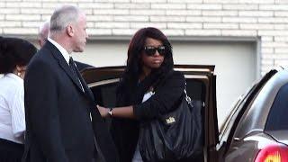 Watch See BOBBI KRISTINA's Candlelight Vigil Video