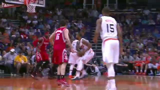 Watch NBA: Markieff Morris Makes the Filthy Smash on Josh Smith Video