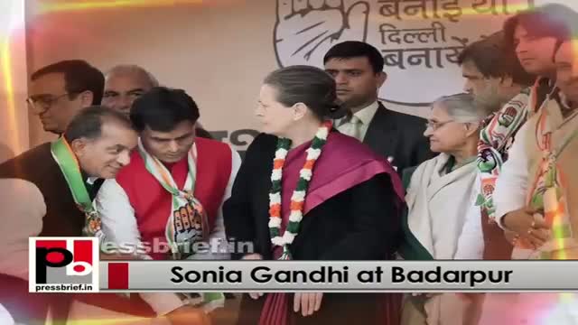 Watch Delhi polls - Sonia Gandhi slams Modi, Kejriwal, urges voters to defeat the forces of 'hatred' Video