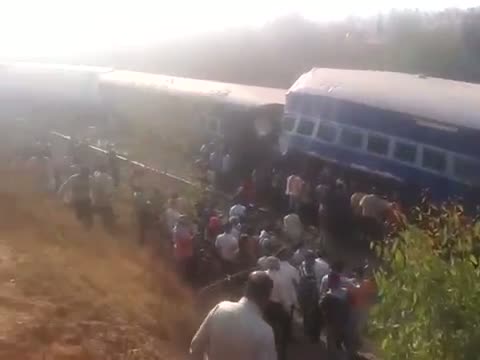 Watch Bengaluru-Ernakulam Train Accident Near Hosur - Aanekal | Karnataka | India | 8 Dead 100 injured Video