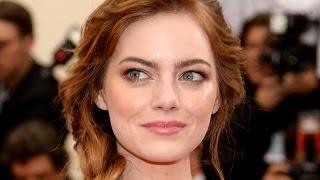 Watch See EMMA STONE's Road to the Oscars! Video