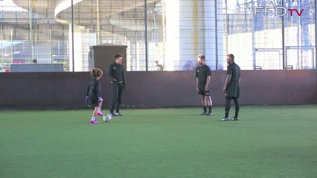 Watch Chelsea FC 8 year old wonderkid Denim Nnamudi Video
