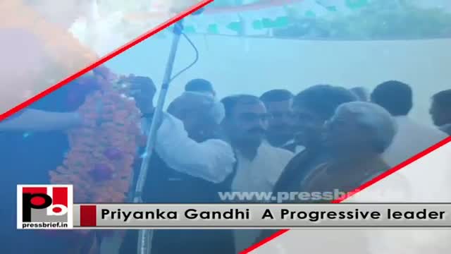 Watch Charming and Energetic Priyanka Gandhi - star Congress campaigner Video
