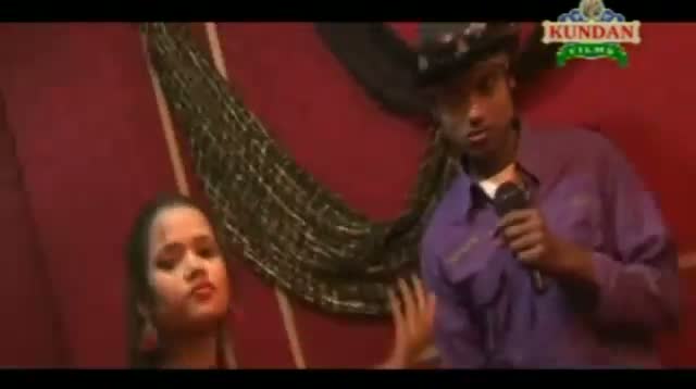 Watch Patli Kamriya Hilake - New Bhojpuri Hot Song | Nitish Kumar Video