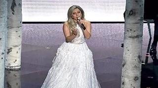 Watch Lady Gaga Oscars 2015 Performance of "The Sounds Of Music" Was Beautiful  Video