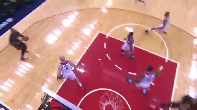 Watch NBA: Steph Curry Dazzles with Sweet Behind-the-Back Assist  Video