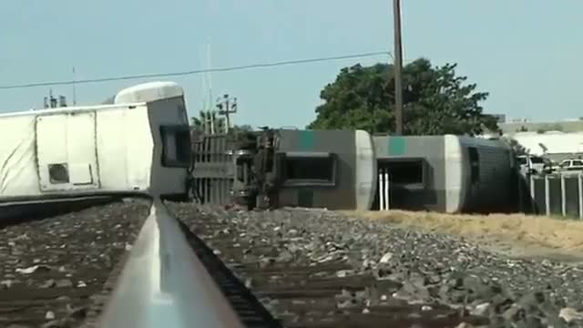 Watch Lawyer: Driver in Crash Tried Driving Off Tracks  Video