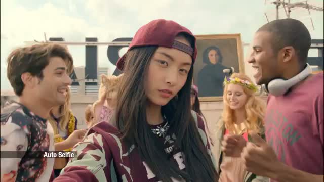 Watch Samsung GALAXY A5 - Selfie Video