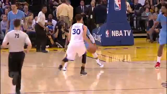Watch NBA: Stephen Curry Fakes out Chris Paul  Video