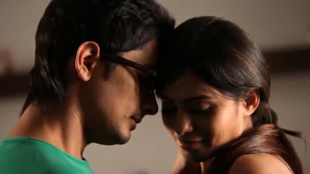 Watch Enakkul Oruvan Theme | Feat. Phil Hartl Quartet | Santhosh Narayanan Video