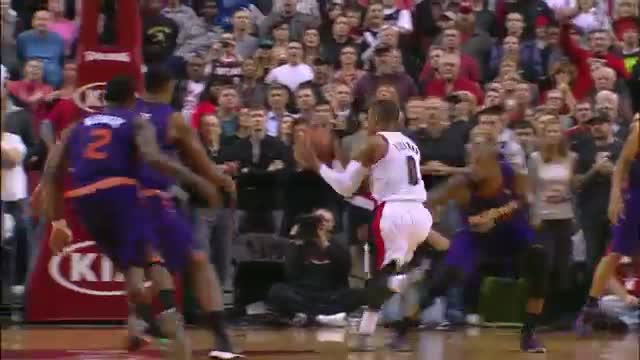 Watch NBA: Damian Lillard: Performing in the Clutch Video