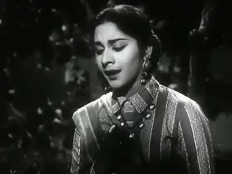 Watch Yaad Suhani Teri Bani Zindagani Meri - Banarasi Thug (1963) - Lata Mangeshkar Hit Songs - Iqbal Qureshi Songs [Old is Gold] Video