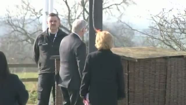 Watch Richard III's remains return to Bosworth where he fell in 1485 Video