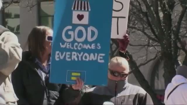 Watch Hundreds Rally Against Indiana Law  Video