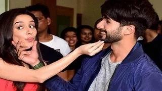 Watch Shraddha Kapoor comments on Shahid Kapoor's WEDDING Video