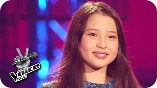 Watch The Voice Kids 2015: Kate Bush: Wuthering Heights (Alina) | Blind Auditions Video