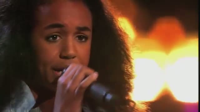 Watch Robine - Knocked Out (The Voice Kids 2015: Sing Off) Video