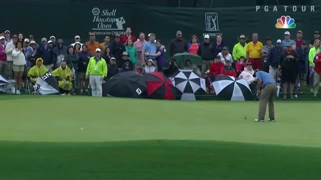 Watch Johnson Wagner's 25-foot birdie putt on the 72nd hole at Shell Video