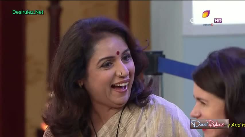 Watch Comedy Nights With Kapil - London Returns - 19th April 2015 - Part 2/3 Video