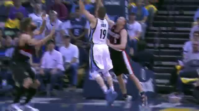 Watch Beno Udrih Leads Memphis in Game 1 Over Portland Video