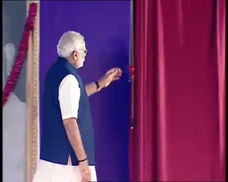 Watch PM Narendra Modi lays foundation stone of Dr. B.R. Ambedkar International Centre Video