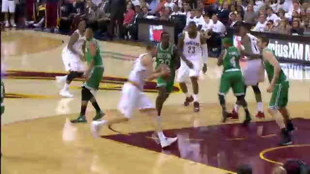 Watch NBA: LeBron James Feeds Mozgov for the Monster Dunk Video