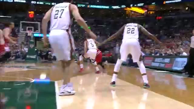 Watch NBA: Derrick Rose Switches Hands in Mid-Air for the Dazzling Score  Video