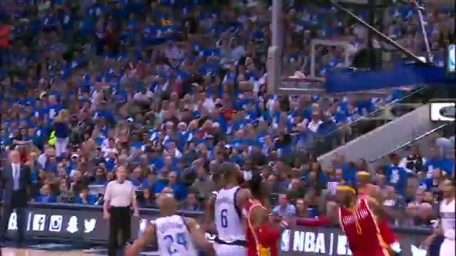 Watch NBA: Josh Smith Quiets the Crowd with Powerful Jam Video
