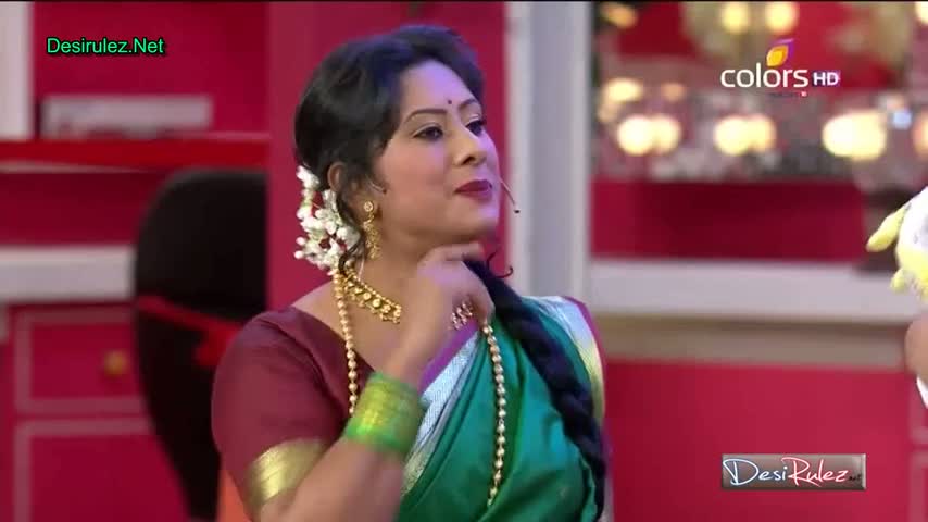 Watch Comedy Nights With Kapil - Akshay Kumar and Shruti Hassan - 26th April 2015 - Part 2/4 Video