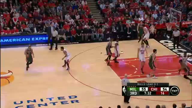 Watch NBA: Pachulia Makes Difficult Off-Balance Shots  Video