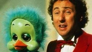 Watch Keith Harris dead: Tributes to Orville entertainer who lost cancer battle aged 67 Video