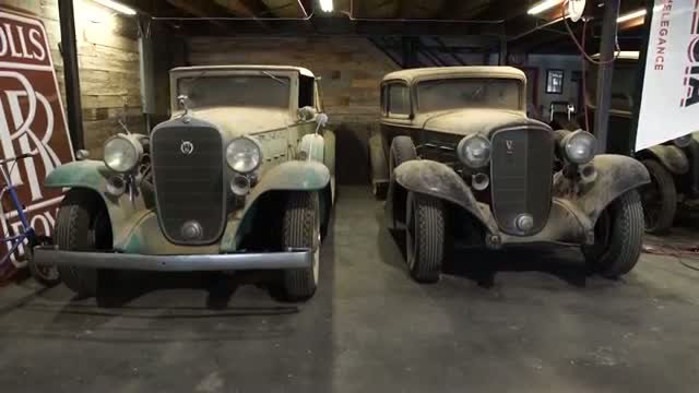 Watch Texas Barn Find: Five Pre-war Automobiles Discovered Video