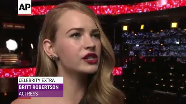 Watch Stars Pick Their Fave Summer Films Video