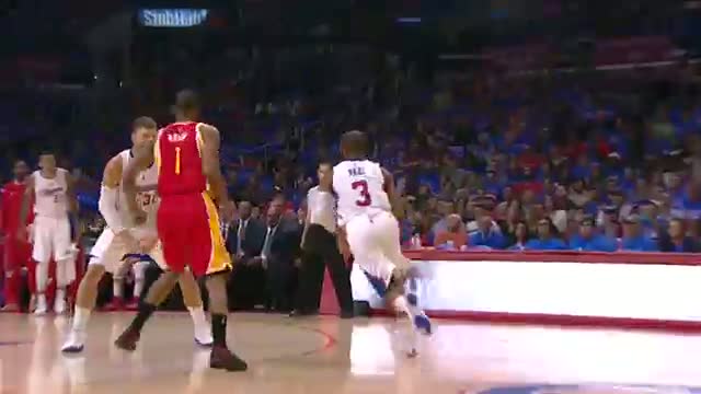 Watch NBA: Blake Takes Wide Open Lane for the Monster Jam Video