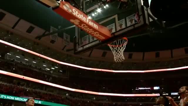 Watch Best of NBA Phantom: Cavaliers Edge Bulls, Clippers Dominate Video