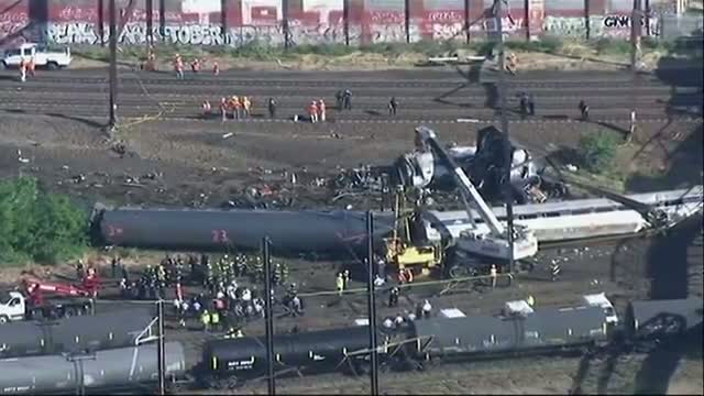 Watch Daylight View of Amtrak Crash Scene Video