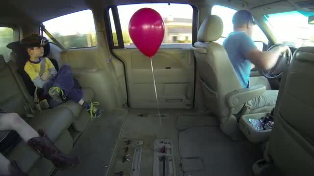 Watch A Baffling Balloon Behavior - Smarter Every Day 113 Video