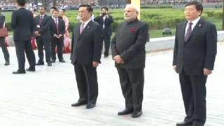 Watch PM Modi at South City Wall Video