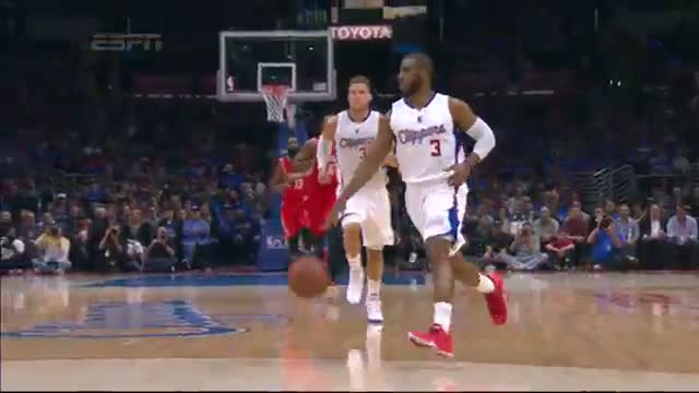 Watch NBA: CP3 Sets Up Blake Griffin for the Soaring Smash Video