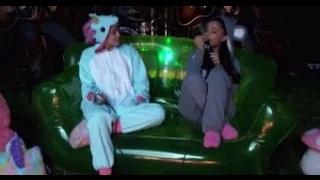 Watch Ariana Grande & Miley Cyrus Release Hot New Duet 'Don't Dream It's Over' Video