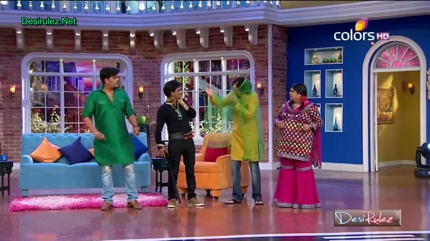 Watch Comedy Nights With Kapil - Tiger Shroff And Ahmed Khan - 17th May 2015 - Part 1/4 Video