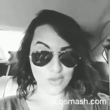 Watch Sonakshi Sinha Dubsmash - Johnny Bravo Video