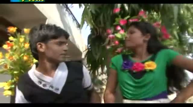 Watch Jab Se Gorki Ke Samij Samiyana Bhail - New Bhojpuri Hot Song | Sugriv Chauhan Video