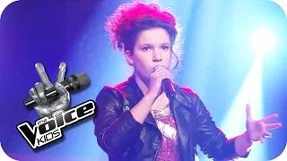 Watch Evanescence - Bring Me To Life (Duy, Solomia, Sophie) | The Voice Kids 2015 | Battle-Shows | SAT.1 Video